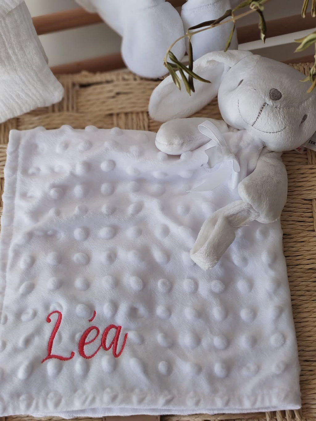 doudou personnalisé à bulles blanc avec prénom